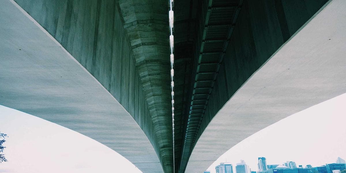 구글 '제미나이 2.0 프로', GPT-5 제치고 벤치마크 1위 탈환... AI 패권 재편 신호탄