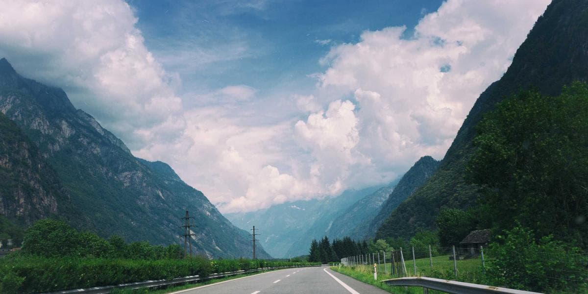 로이터, 뱅크시 정체 폭로 보도… 예술가 측 '익명성 침해' 반발