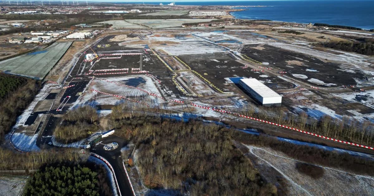 붕괴한 노동자 도시, 극우에 무너지다