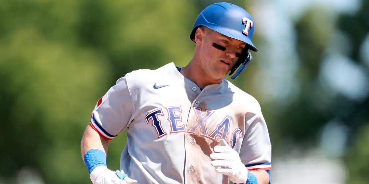 'It was a circus out there': Rangers overcome odds, wind to secure series split