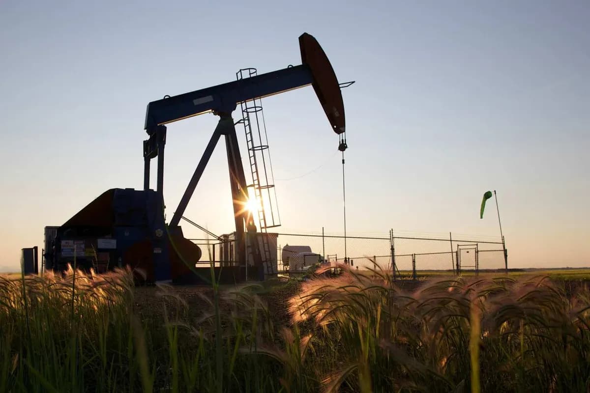 미-이란 협상 지연에 국제유가 배럴당 99달러 육박