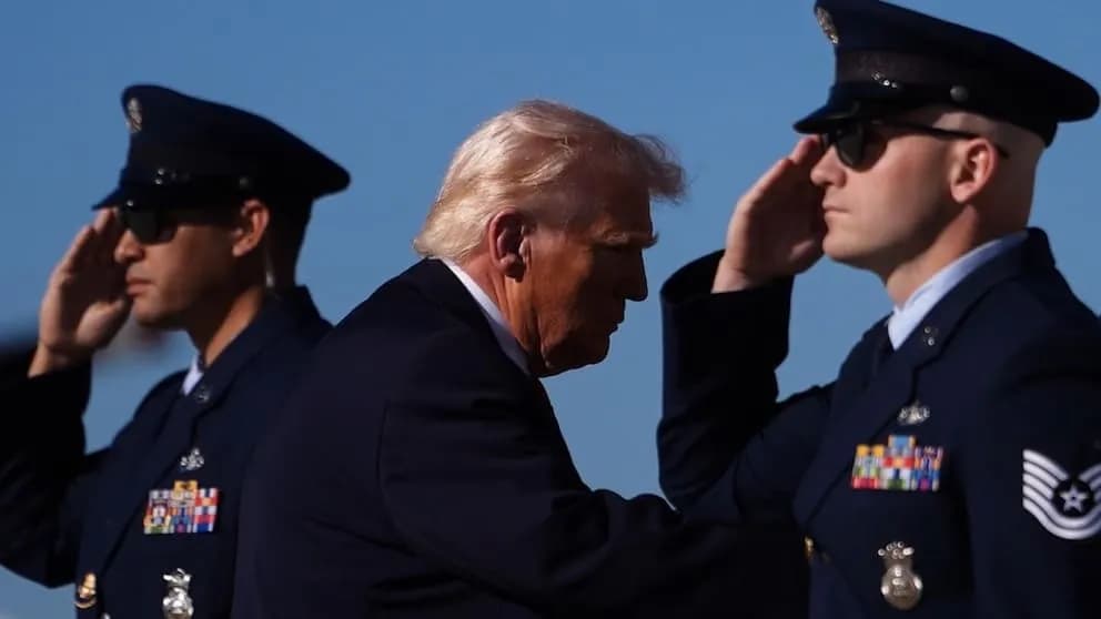 호르무즈 재개방 선언에도 미국, 이란 해상봉쇄 유지