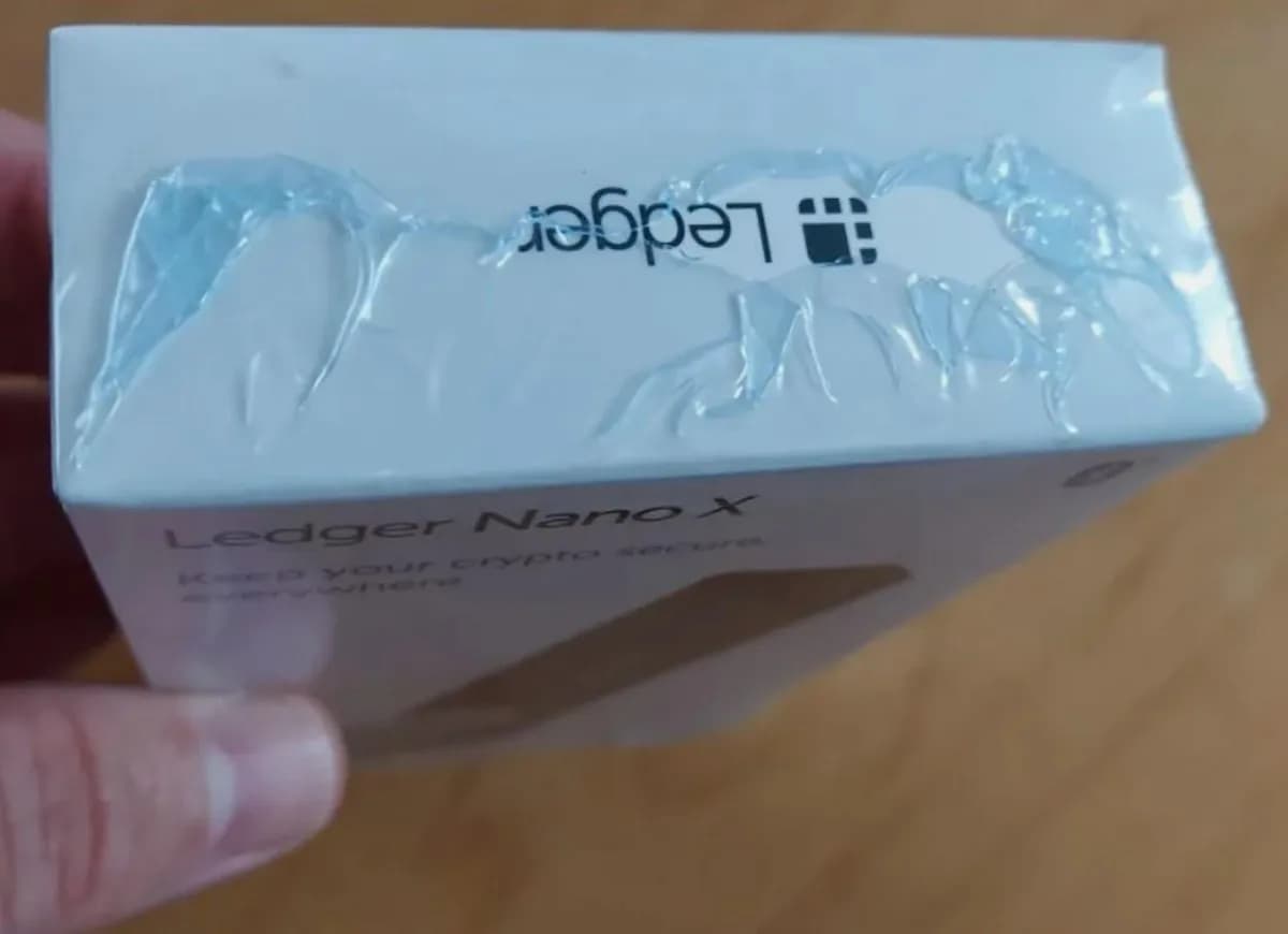 Fake Ledger Device Sold Chinese Marketplace: Research