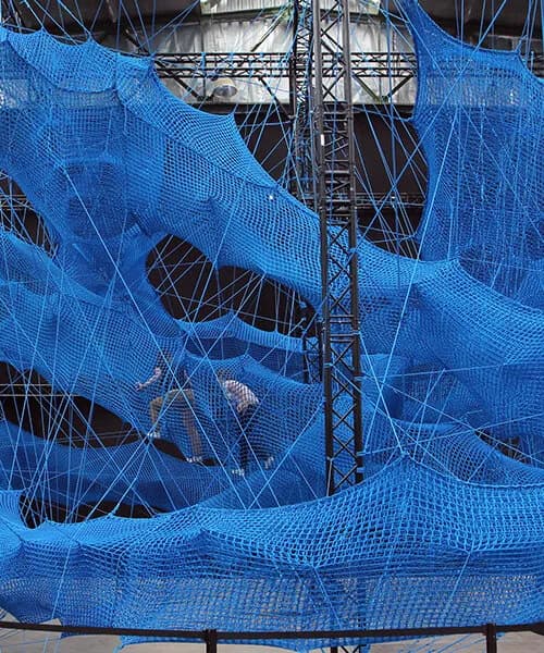 look back on olympus perspective playground: a traveling series of room-sized dreamworlds