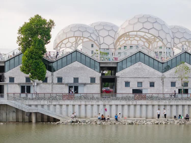 Renovation Design of Yongping Warehouses / Atelier cnS