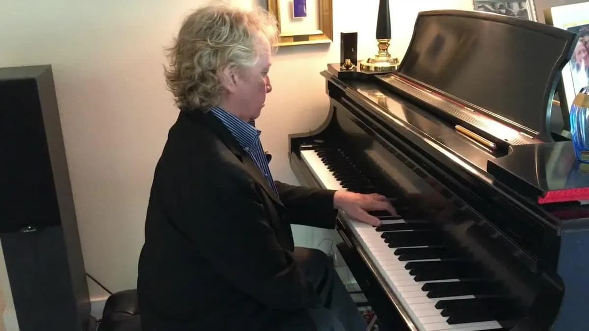Pianist paralysed by stroke makes comeback with one hand, set for first orchestra performance