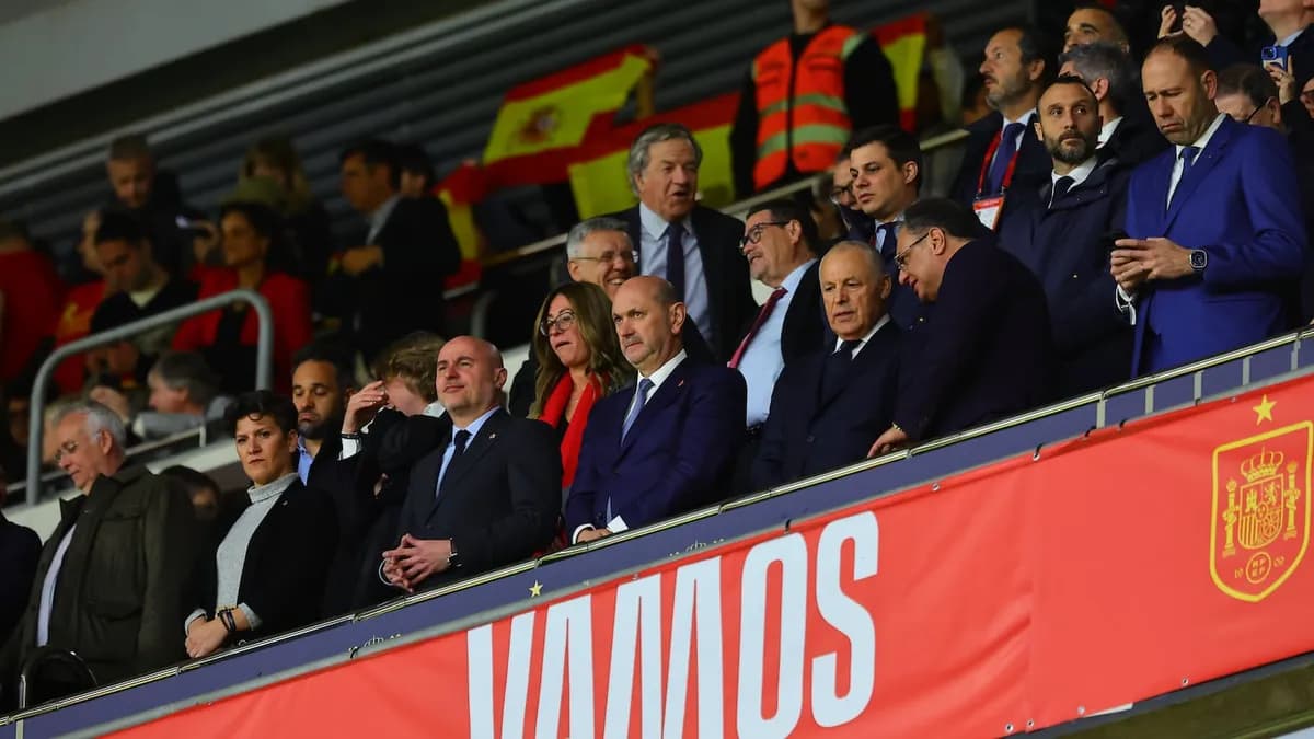 스페인-이집트 친선경기, 반무슬림 구호로 논란…FIFA 제재 검토