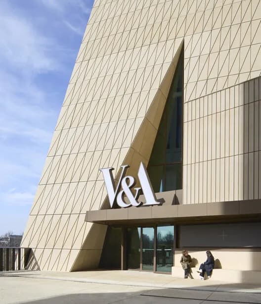 V&A East Museum by O’Donnell + Tuomey to Open in East London’s Cultural Quarter