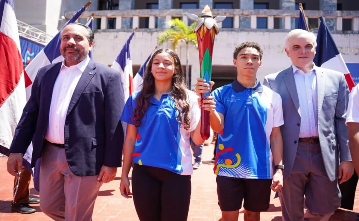 도미니카공화국, 제11회 전국 학교 체육대회 성화 봉송 시작