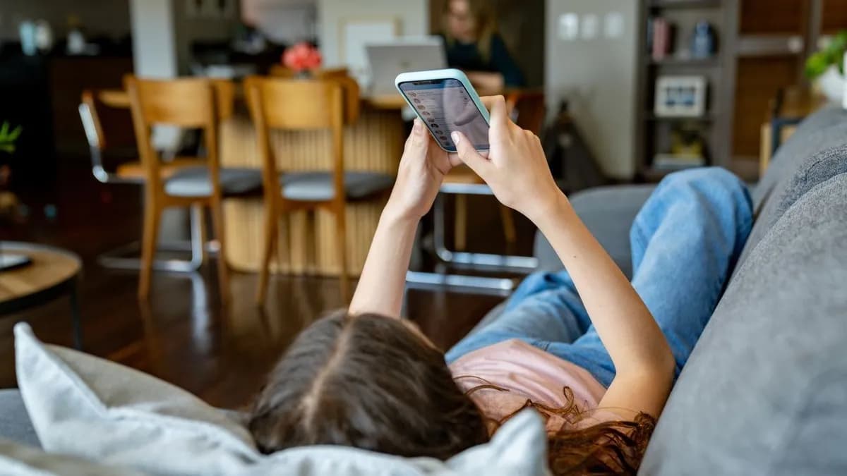 미국 의회, 청소년 스크린 타임 규제 논의 재개