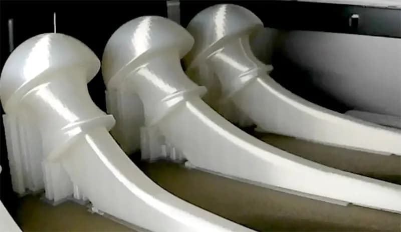 브라질 연구진, 항생제 함유 3D 프린팅 인공관절 개발