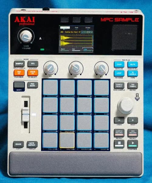 아카이 프로, 1988년 명기 계승한 휴대용 샘플러 'MPC 샘플' 공개