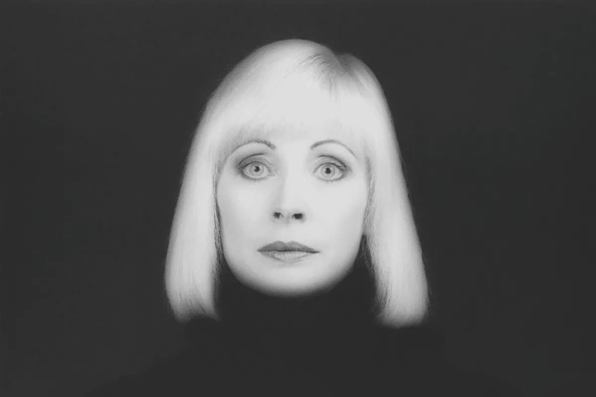 영국 미술계의 숨은 후원자, 도리스 사치 별세