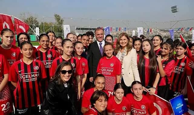 이스탄불시, 100년 역사 축구 성지 발라트를 되살리다