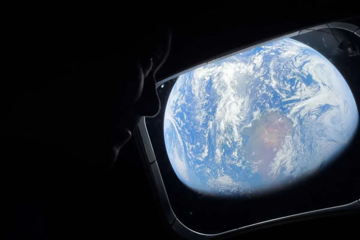 이란 집속탄 공격으로 이스라엘 중부 혼란…전쟁 6주차 휴전 기미 없어