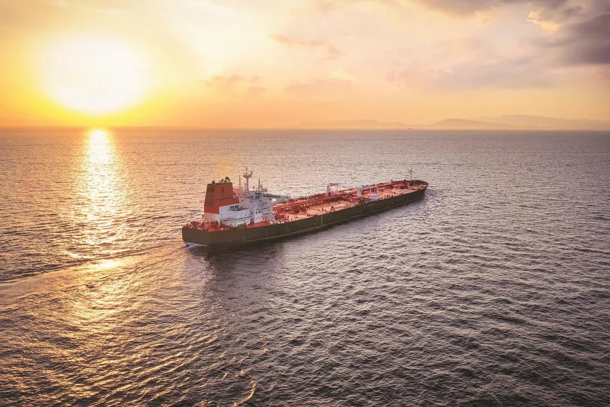 호르무즈 봉쇄로 유가 급등, 인도 7년 만에 이란산 석유 구매