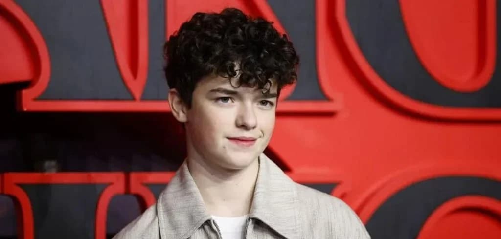 넷플릭스 드라마 '어돌레선스' 오언 쿠퍼, RTS 어워드 2관왕